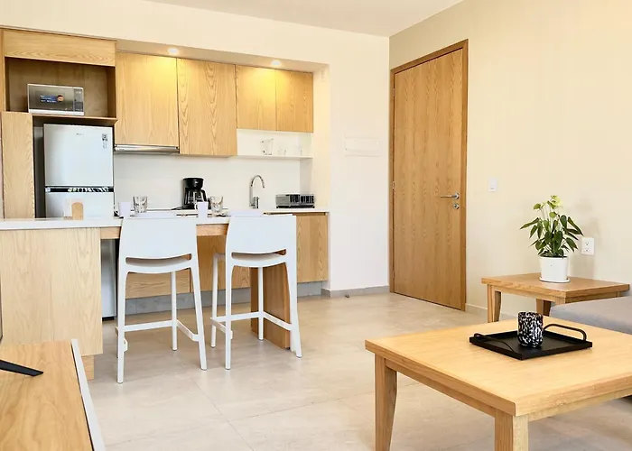 Aparthotel Levitat Hunah 4*
