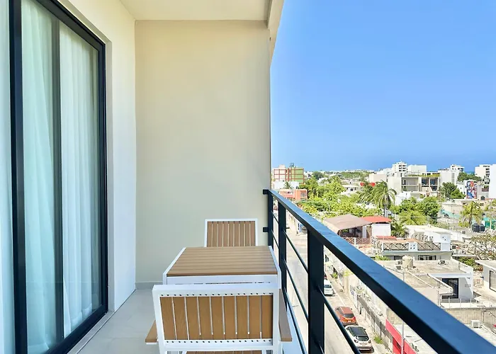 Levitat Hunah Aparthotel